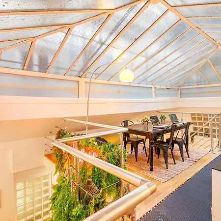 Spacious & Bright Loft Appartement *