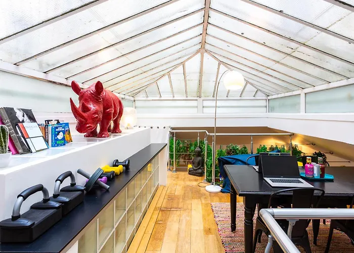 아파트 Spacious & Bright Loft