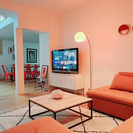 Apartamento Loft Familial Au Coeur De Avec Clim, Arcade Et Baby-foot Proche Republique Et Canal St Martin *