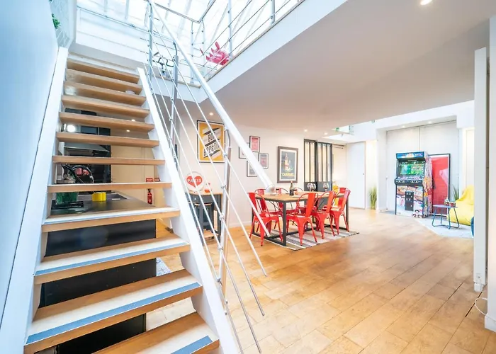 Spacious&bright Loft Apartamento
